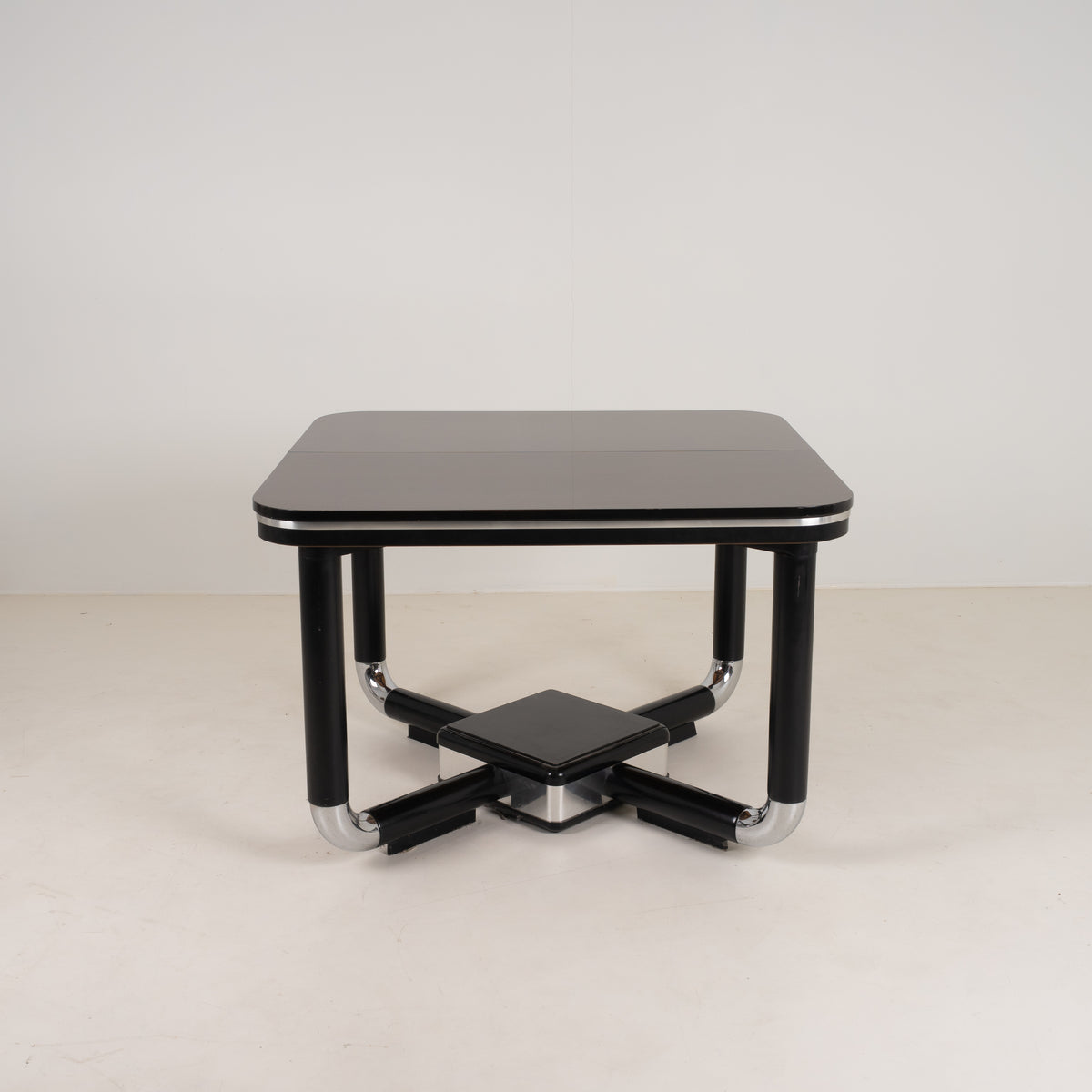 1980s ROBUST WOODEN TABLE