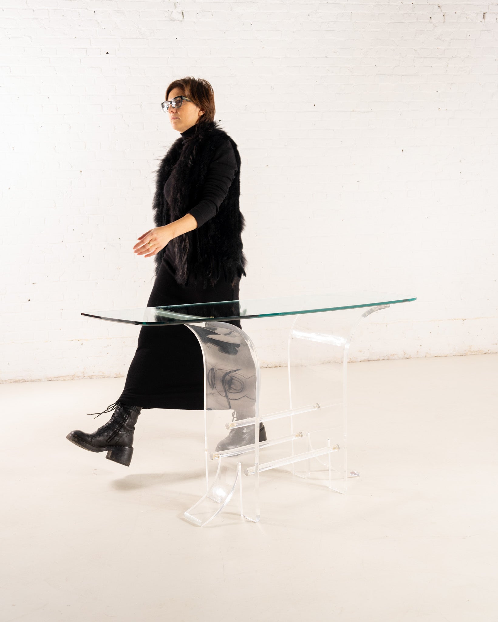 GLAS &amp; PLEXI CONSOLE