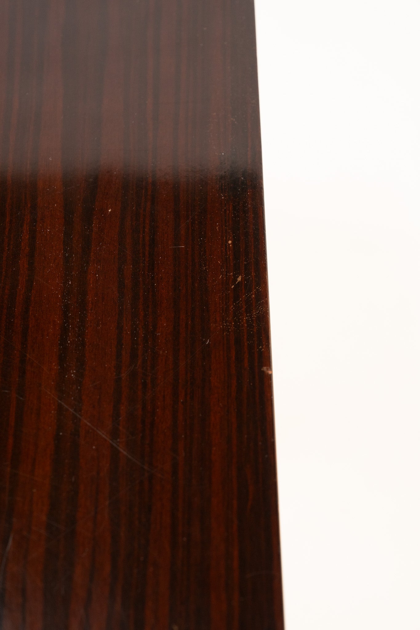 ROBUUSTE HOUTEN TAFEL UIT DE JAREN 80