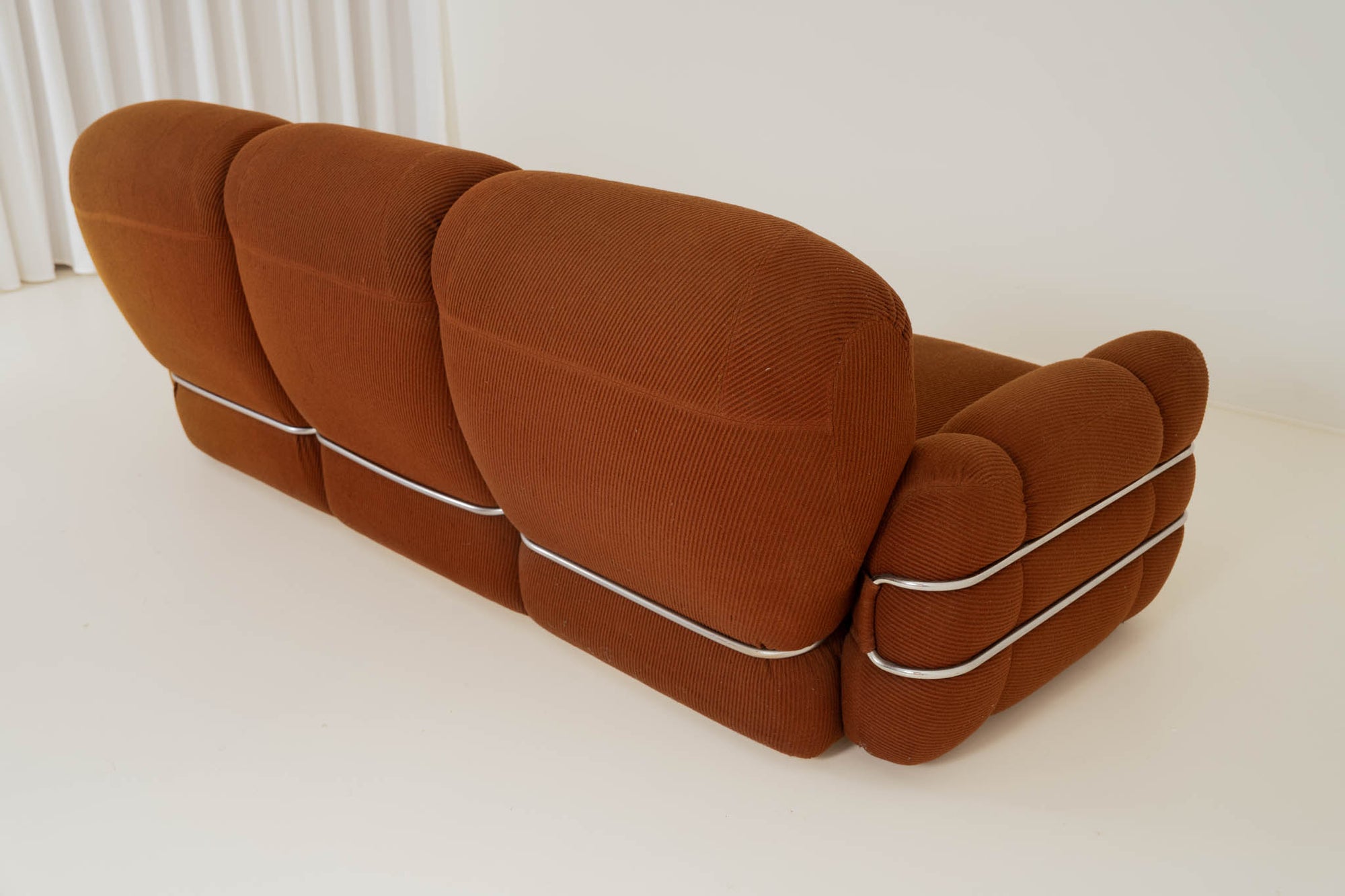 Tropicana zitset van Agostino Lescai voor Bedding Brevetti