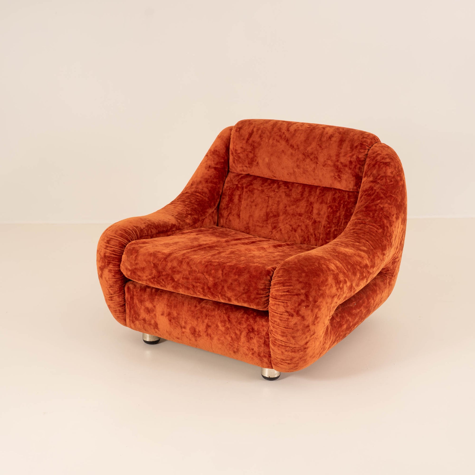 1970s ITALIAN VELVET ARMCHAIR