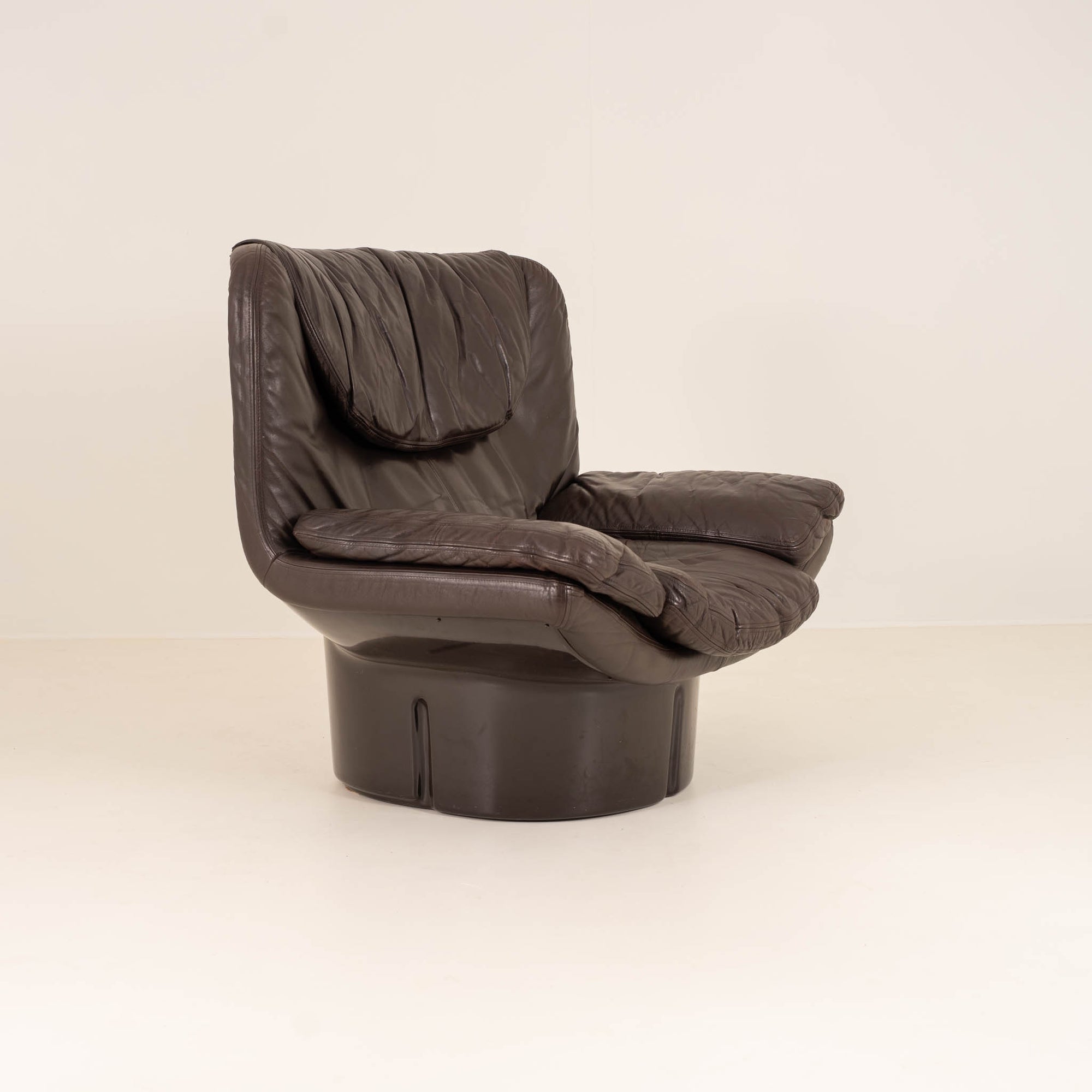 Il Portrone armchair by Titiana Ammannati& Giampiero Vitelli for Comfort