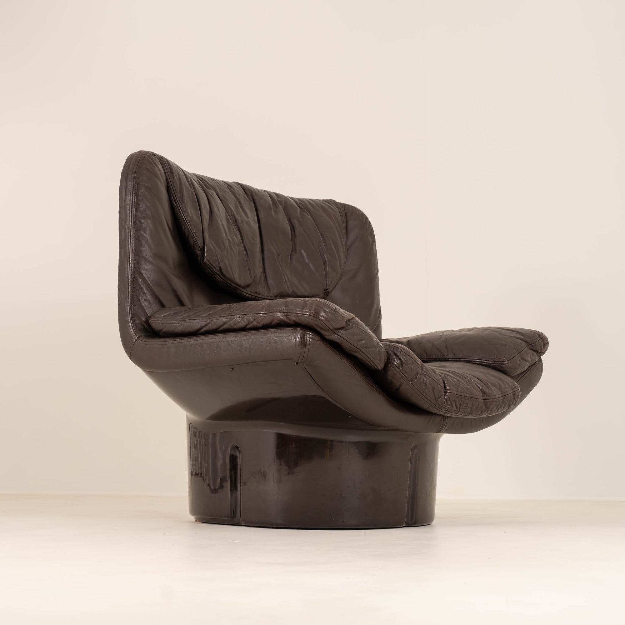 Il Portrone armchair by Titiana Ammannati& Giampiero Vitelli for Comfort