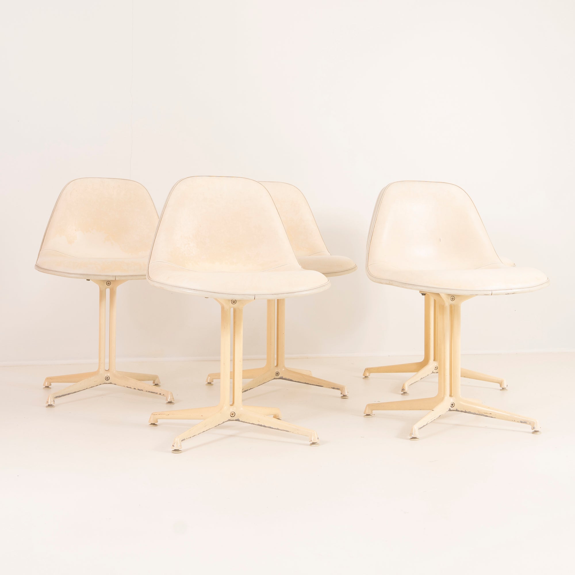 Set of 5 La Fonda Chairs – Charles & Ray Eames for Herman Miller