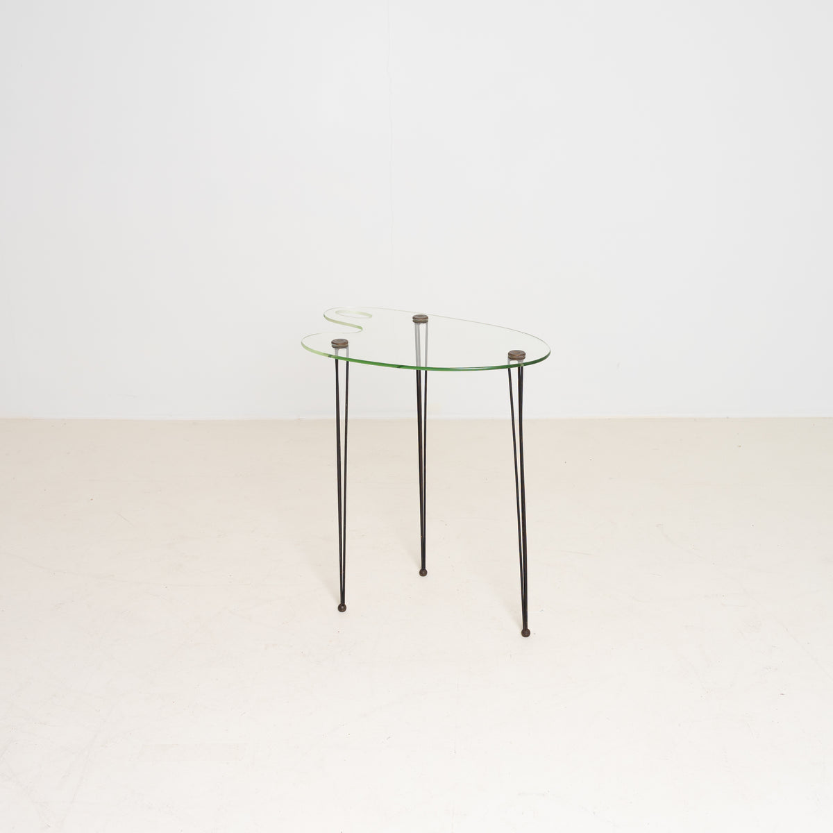 GLASS ARTIST’S PALETTE SIDE TABLE, CIRCA 1960S