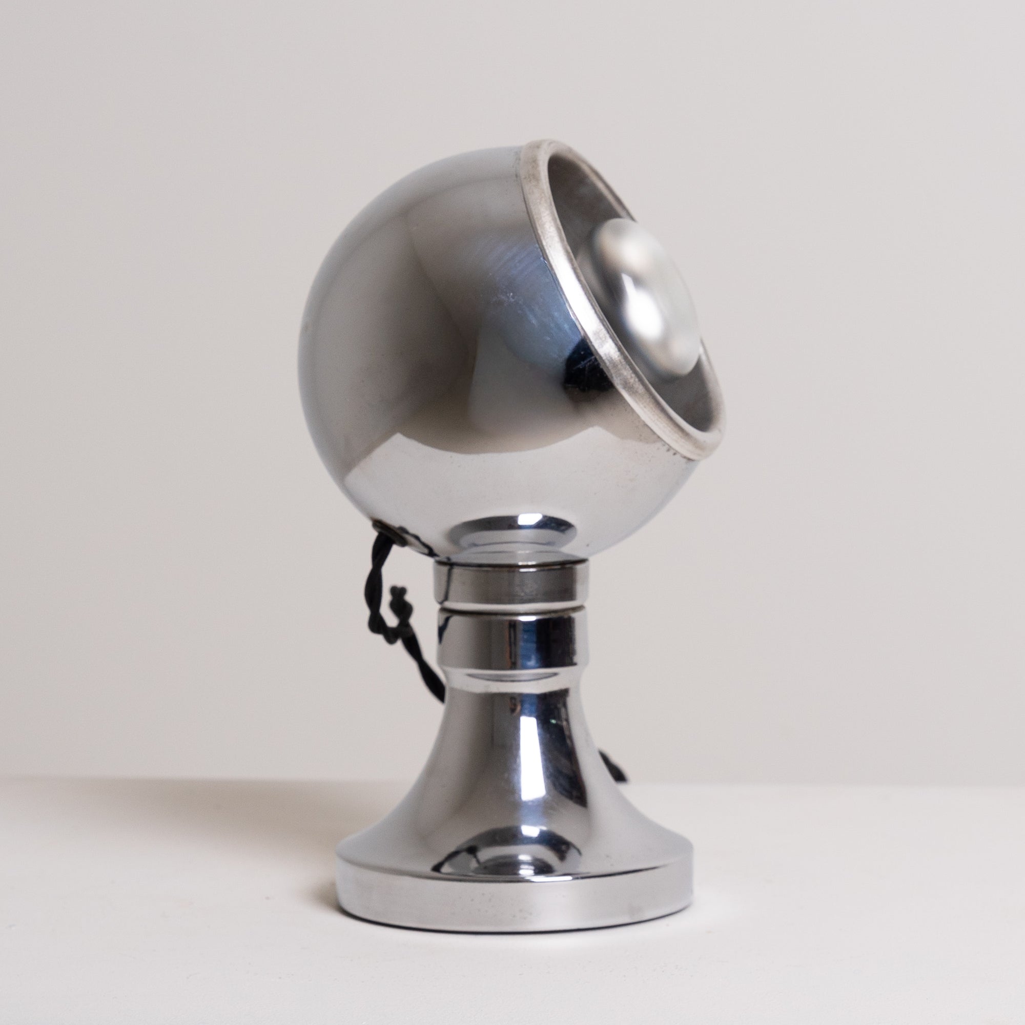 Magnetic Space Age Table Lamp