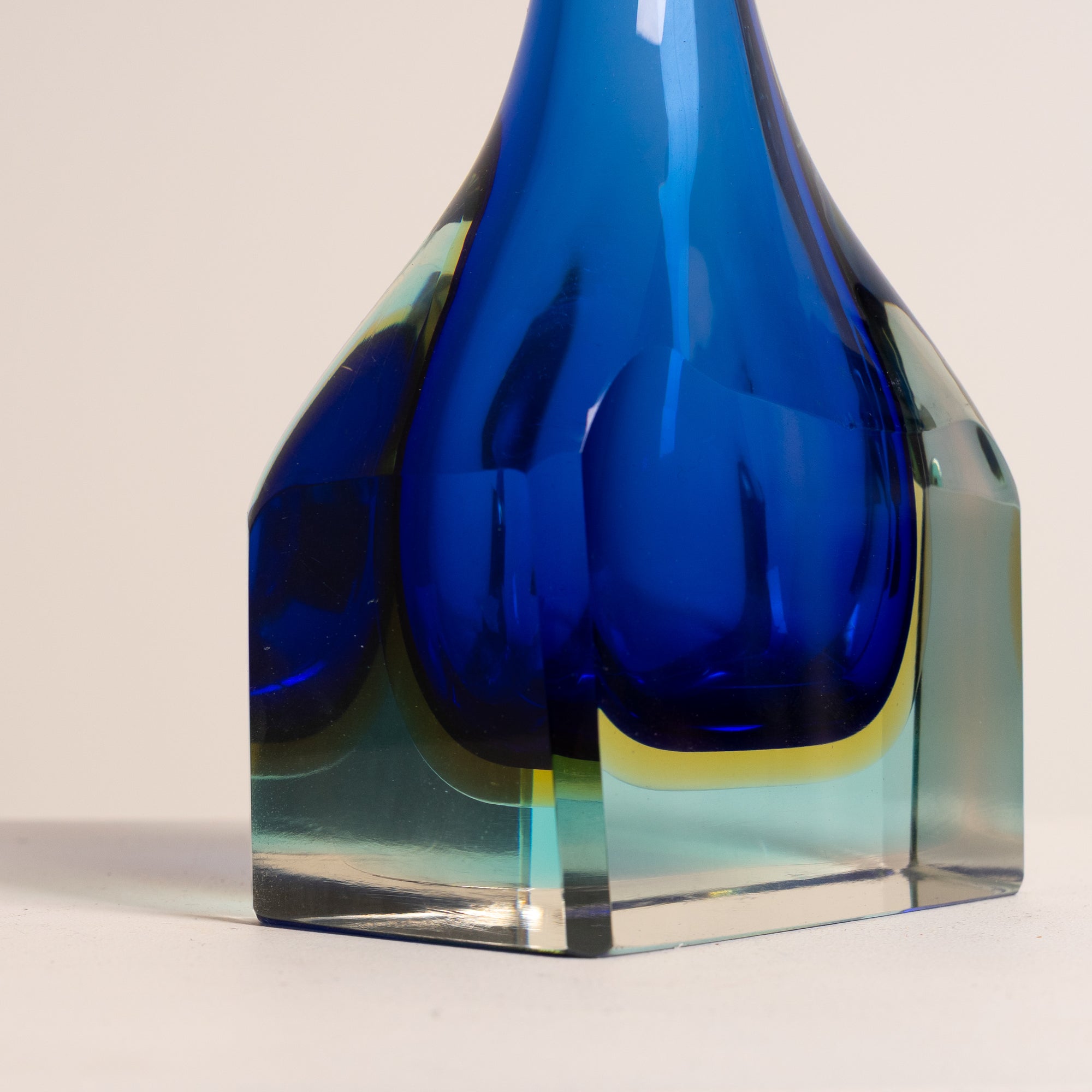 Italian Sommerso Art Glass Vase